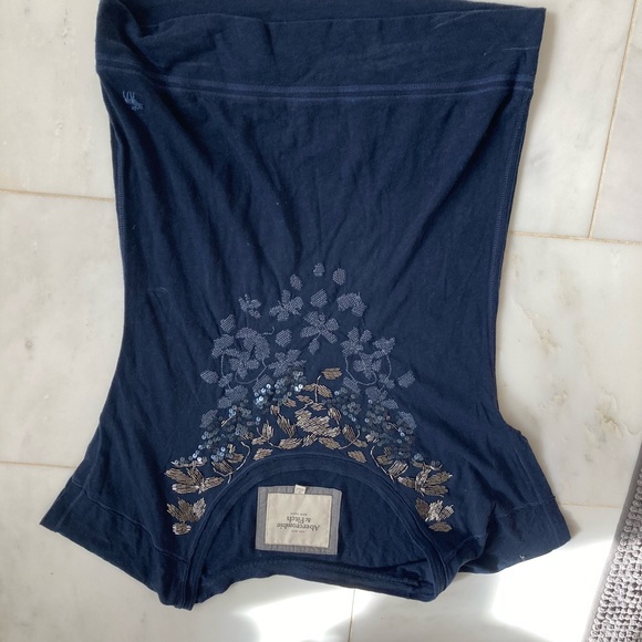 Abercrombie and Fitch small size top (oversized) - Picture 6 of 6